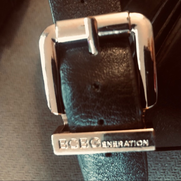 BCBG genuine leather black wedge shoes.See photos for wear.Double strap,open toe - Picture 6 of 11